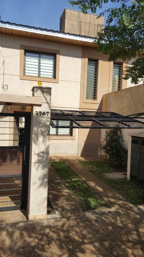Duplex Confort 波萨达斯 外观 照片