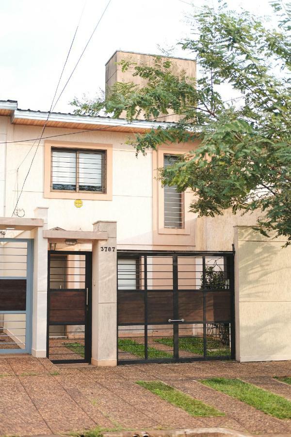 Duplex Confort 波萨达斯 外观 照片